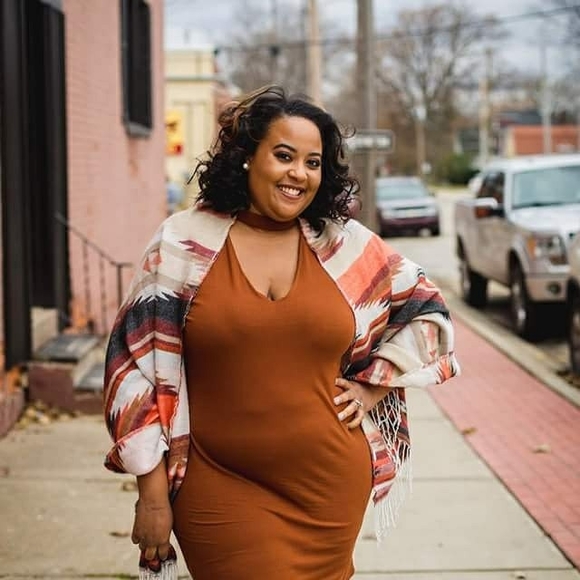 Meet your Posher, Adrian - Picture 1 of 1